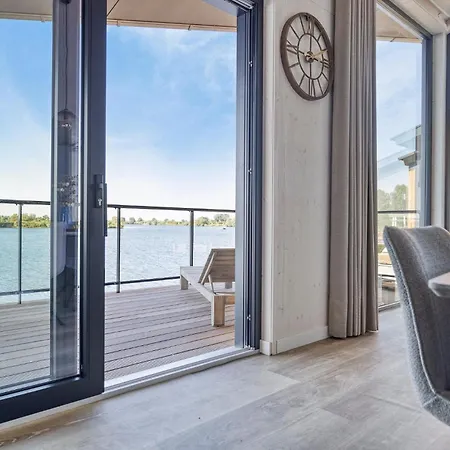 Holiday home In With Wifi *
